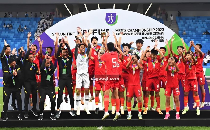 天空体育 秋季盘点:五大联赛争冠格局观察,阵容深度成关键变量